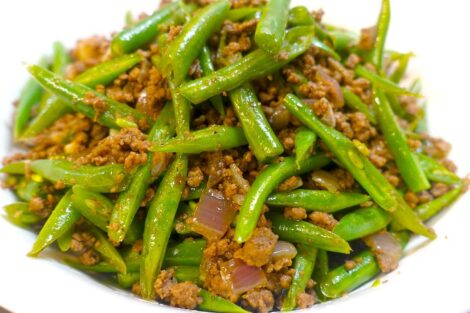 Ginisang Ground Beef with Green Beans